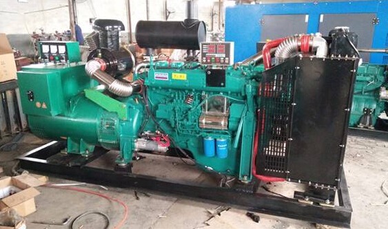 南阳潍柴二手发电机大型柴油发电机组