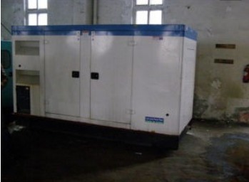 南阳康明斯150kw大型柴油二手发电机组