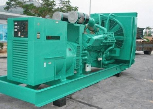 南阳75kw康明斯柴油发电车出租_COPY_COPY